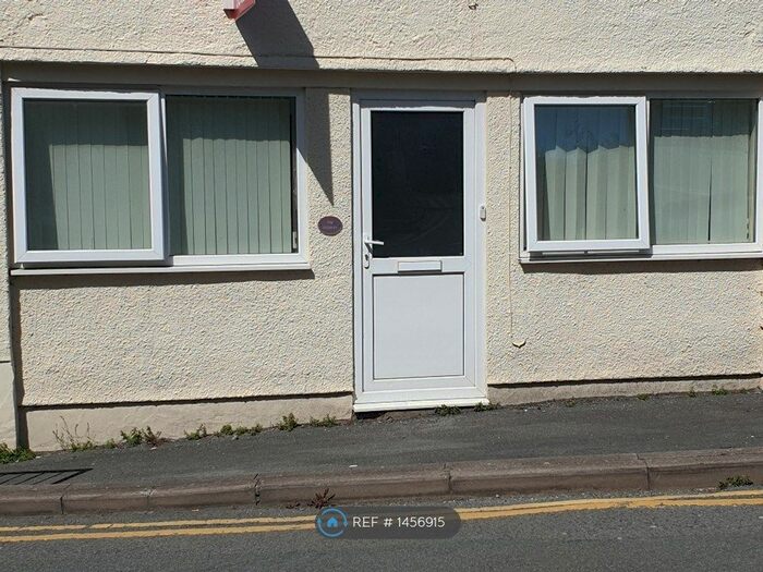 2 Bedroom Flat To Rent In Church Street, Glan Conwy, Colwyn Bay, LL28