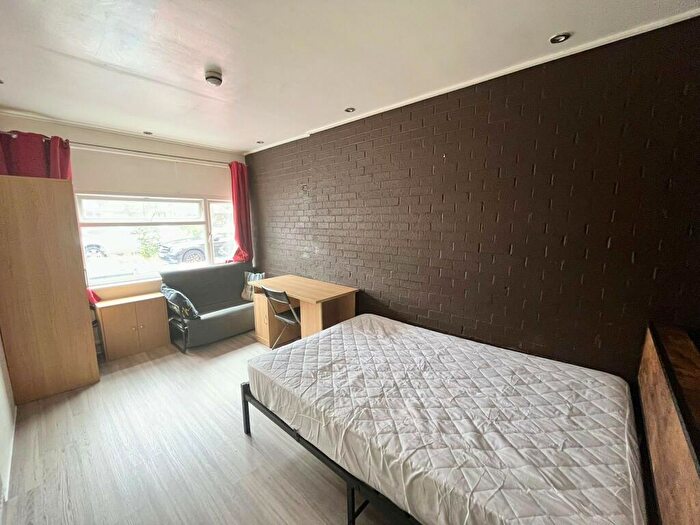 1 Bedroom House To Rent In Gurnards Avenue, Fishermead, MK6