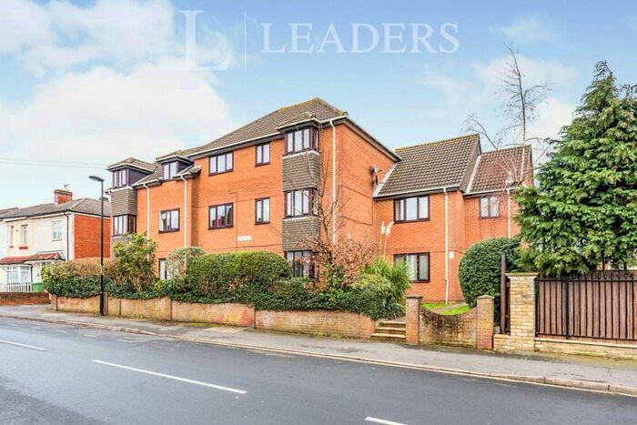 1 Bedroom Flat To Rent In Parklands Court, Park Road, Shirley, Southampton, SO15