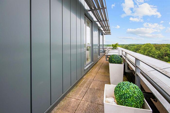 2 Bedroom Penthouse To Rent In The Heart, Walton-on-Thames, KT12