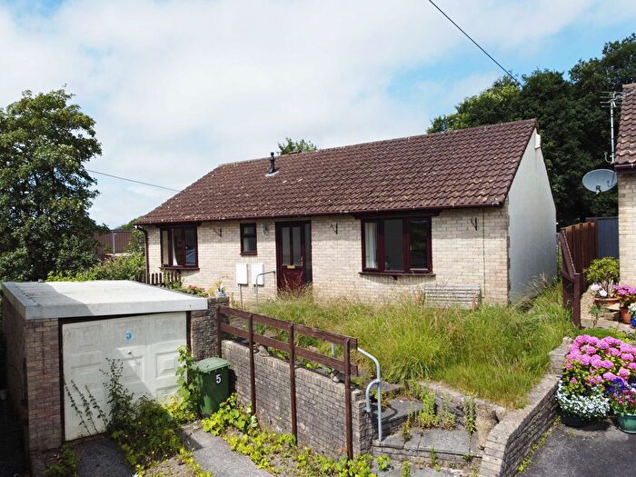 2 Bedroom Bungalow For Sale In Carreg Arwyn, Llanharry, CF72
