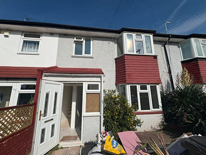 1 Bedroom Flat To Rent In Sandhurst Road, Edmonton, N9