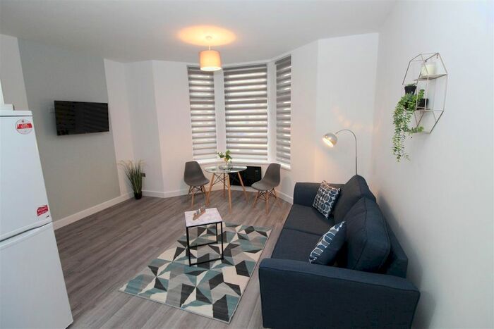 1 Bedroom Property To Rent In Princes Street, Penylan, Cardiff, CF24