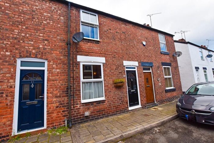 2 Bedroom Terraced House For Sale In Edge Grove, Chester, CH2