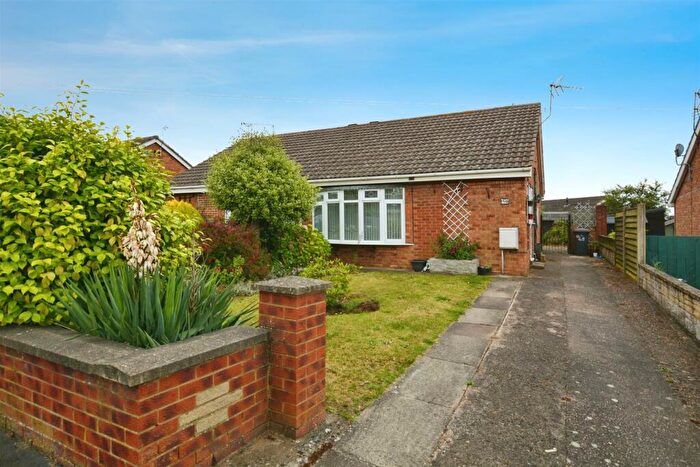 1 Bedroom Semi-Detached Bungalow For Sale In Town Hill Drive, Broughton, DN20