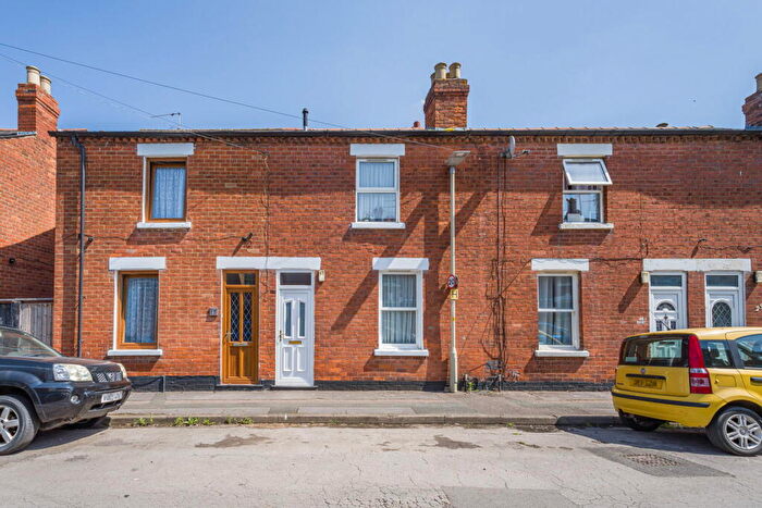 2 Bedroom Terraced House For Sale In Birchmore Road, Gloucester, GL1