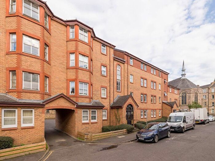 2 Bedroom Flat To Rent In Orwell Terrace, Dalry, Edinburgh, EH11