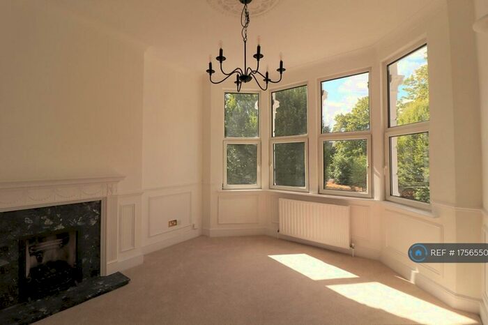 2 Bedroom Flat To Rent In Culverley Road, London, SE6