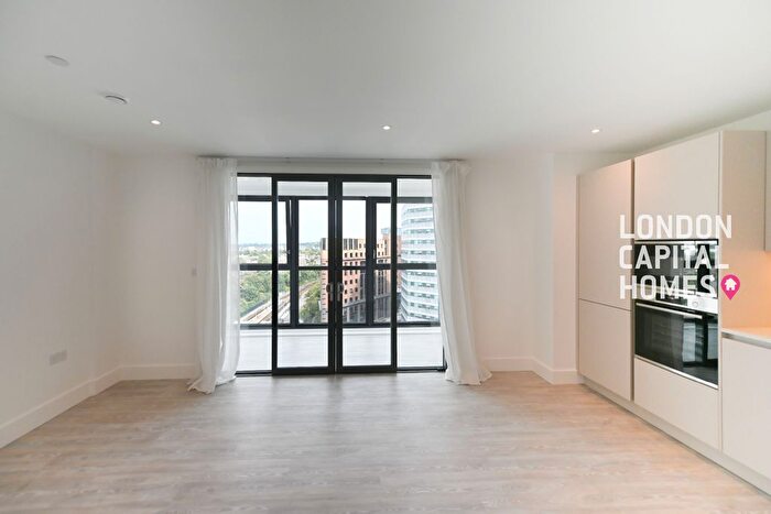 2 Bedroom Flat To Rent In Pearson Building, Station Road, London, CR0