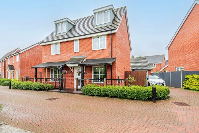 5 Bedroom Detached House For Sale In Crabapple Road, Dereham, NR20