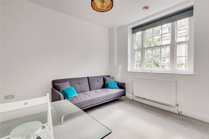 1 Bedroom Flat To Rent In Carey Mansions, Rutherford Street, London, SW1P