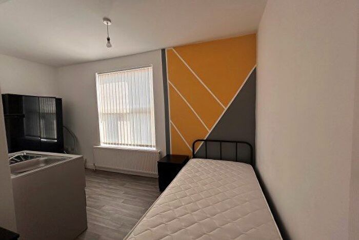 1 Bedroom Property To Rent In Vickers Road, Sheffield, S5