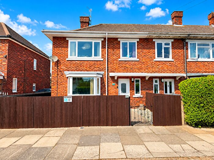 3 Bedroom Terraced House For Sale In Normandy Road, Cleethorpes, DN35