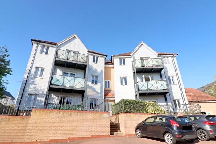 2 Bedroom Apartment For Sale In Thomas Way, Braintree, CM7