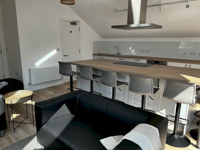 7 Bedroom Maisonette To Rent In Hampton Lane, Redland, BS6