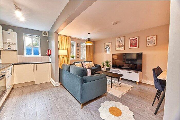6 Bedroom Apartment To Rent In Lillico House, Sandyford Road, NE2