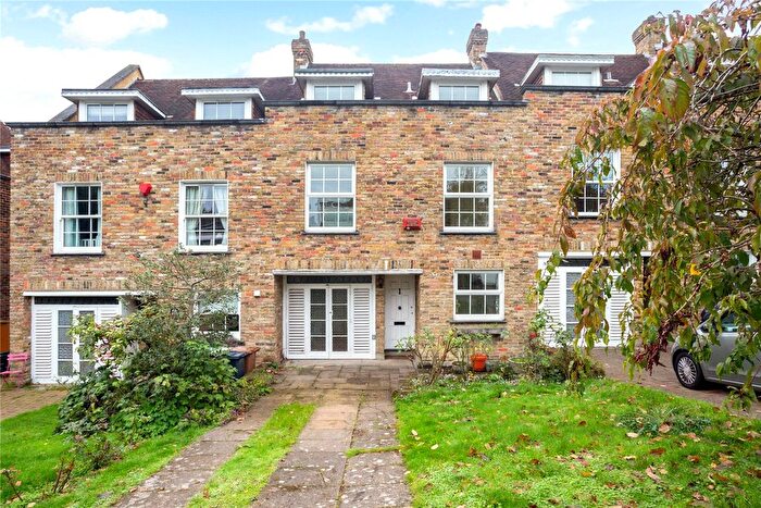 3 Bedroom Terraced House To Rent In Somerset Road, London, SW19