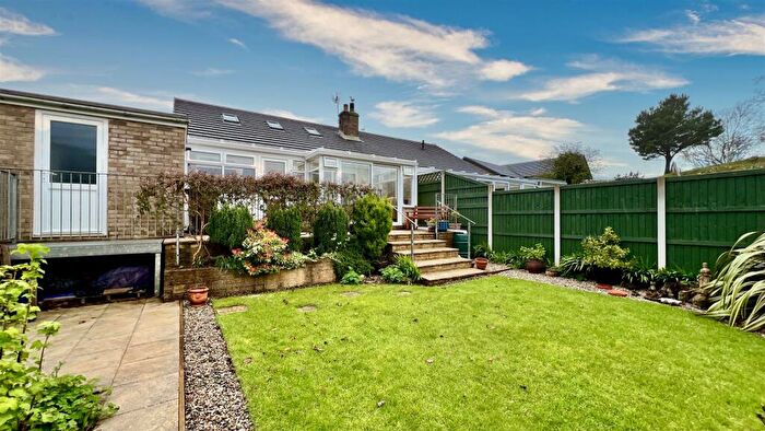 2 Bedroom Semi-Detached Bungalow For Sale In Ffordd Pentre Mynach, Barmouth, LL42