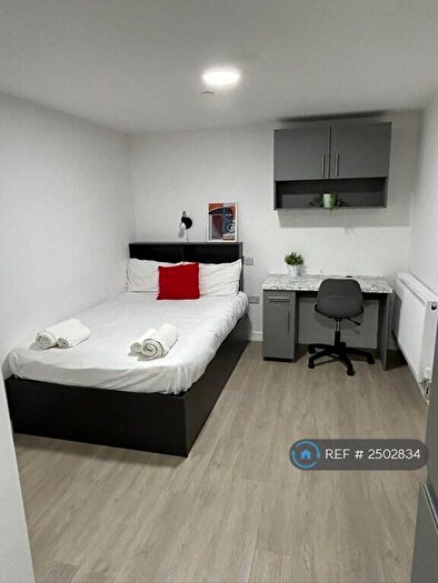 Studio To Rent In Humphrey Road, Manchester, M16