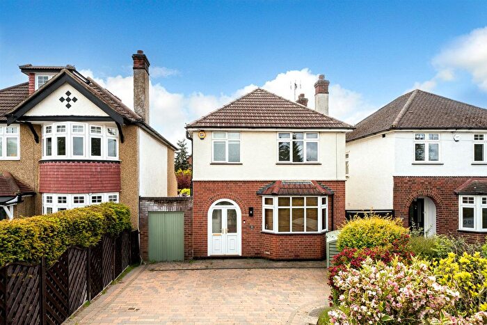 3 Bedroom Detached House For Sale In Watford Road, Chiswell Green, St Albans, AL2