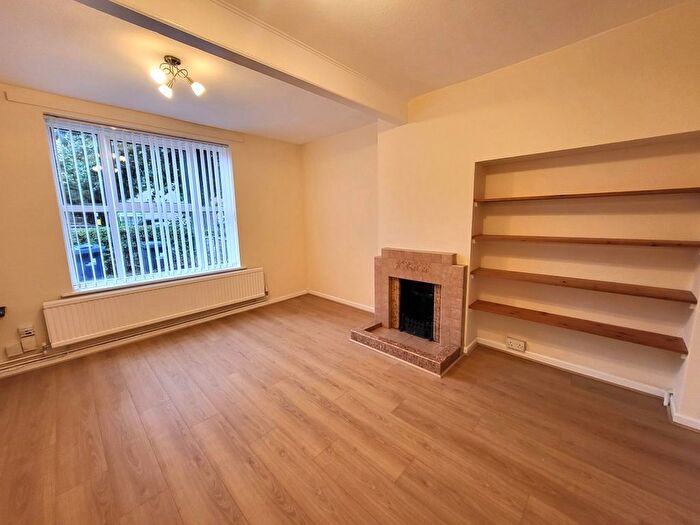 2 Bedroom Terraced House To Rent In Greatdown Road, Hanwell, W7