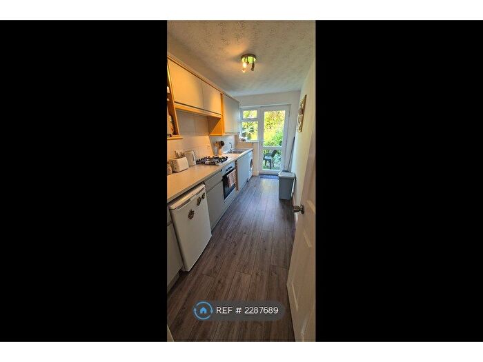 1 Bedroom Flat To Rent In Eland Way, Cambridge, CB1