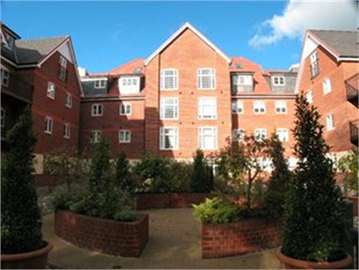 2 Bedroom Apartment To Rent In Dorchester Court, London Road, Camberley, GU15