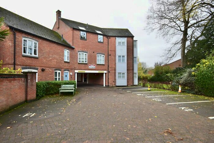 1 Bedroom Flat To Rent In Chapel Court, Leicester, LE5