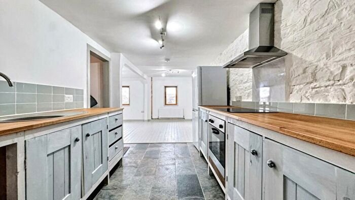 1 Bedroom Flat To Rent In Wickwar, GL12