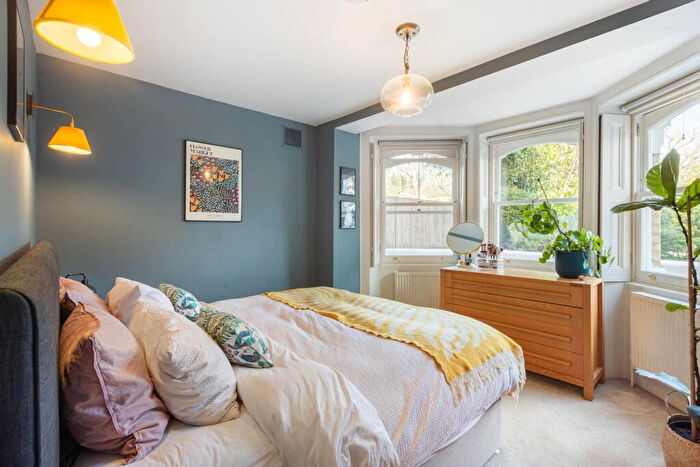 1 Bedroom Flat For Sale In Church Road, Crystal Palace, SE19