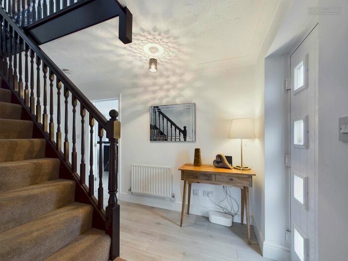 4 Bedroom Detached House For Sale In Market Rasen Way, Holbeach, PE12