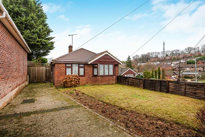 2 Bedroom Bungalow For Sale In Sheridan Avenue, Caversham, Reading, RG4