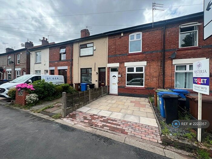 3 Bedroom Terraced House To Rent In Dialstone Lane, Stockport, SK2