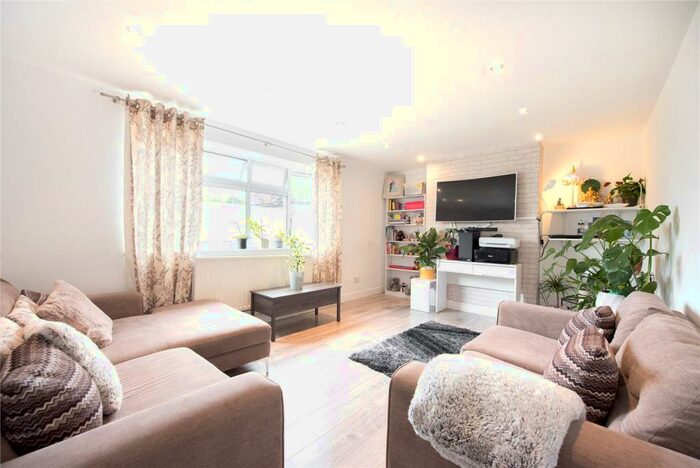 2 Bedroom Apartment To Rent In Lulworth Drive, Collier Row, RM5