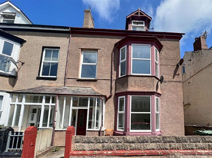1 Bedroom Flat To Rent In Caroline Road, Llandudno, LL30
