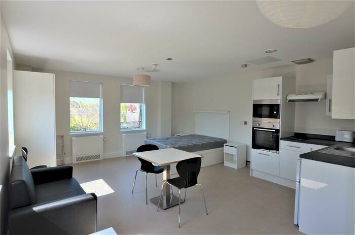 Studio To Rent In Church Way, Oxford, Oxfordshire, OX2