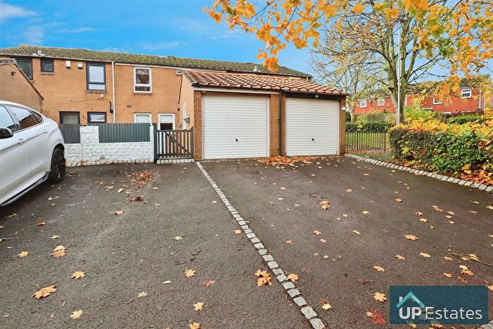 4 Bedroom Terraced House For Sale In Saffron, Tamworth, B77