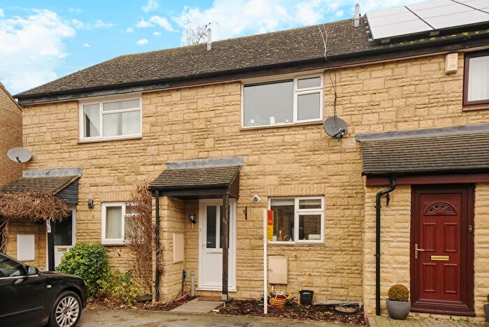 2 Bedroom Terraced House For Sale In Burwell Meadow, Witney, OX28