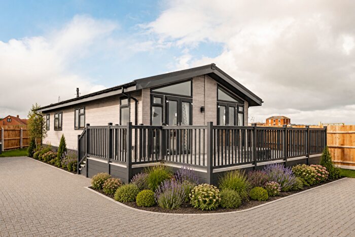 2 Bedroom Lodge For Sale In Brayford, Barnstaple, EX32