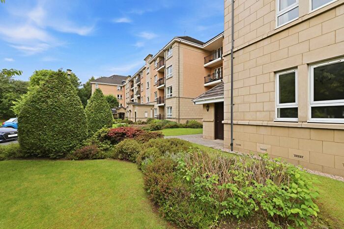 2 Bedroom Flat For Sale In Kirklee Gate, Glasgow, G12
