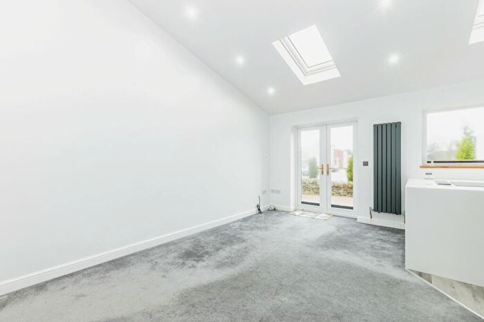 1 Bedroom Detached Bungalow For Sale In School Lane, Guide, Blackburn, BB1