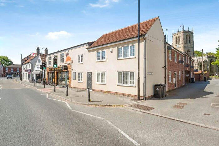 2 Bedroom Semi-Detached House For Sale In High Street, Hatfield, Doncaster, DN7