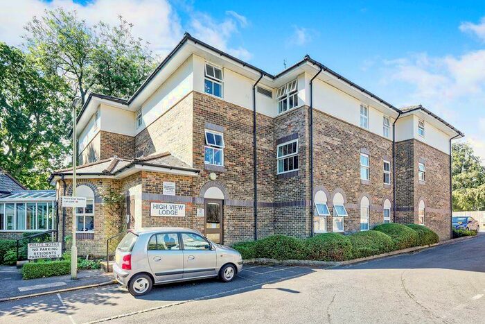 1 Bedroom Apartment To Rent In Highview Lodge, GU11