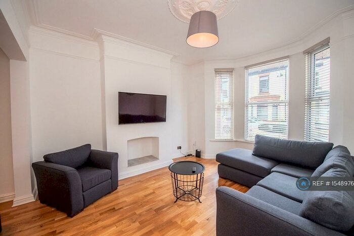 5 Bedroom Terraced House To Rent In Nicander Road, Liverpool, L18