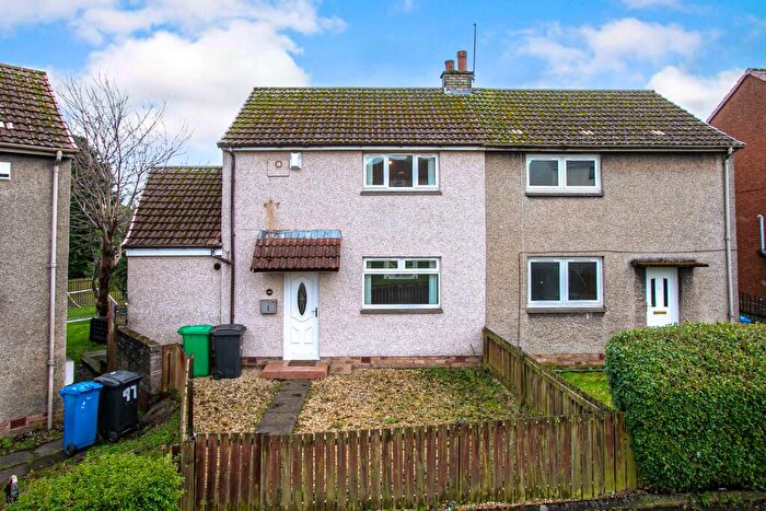 2 Bedroom Detached House To Rent In Cawdor Crescent, Kirkcaldy, Fife, KY2