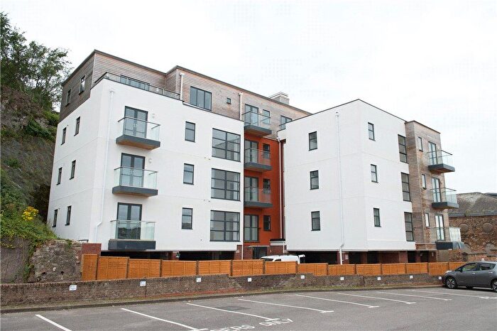 2 Bedroom Apartment For Sale In West Strand, Whitehaven, CA28