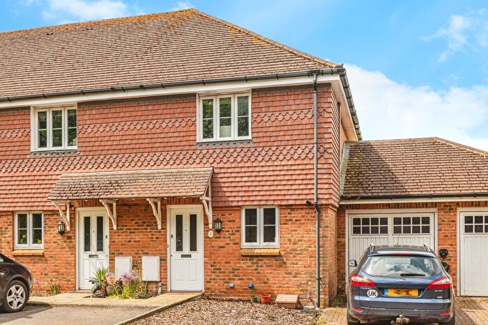 2 Bedroom End Of Terrace House For Sale In Meadow View, Sayers Common, Hassocks, BN6