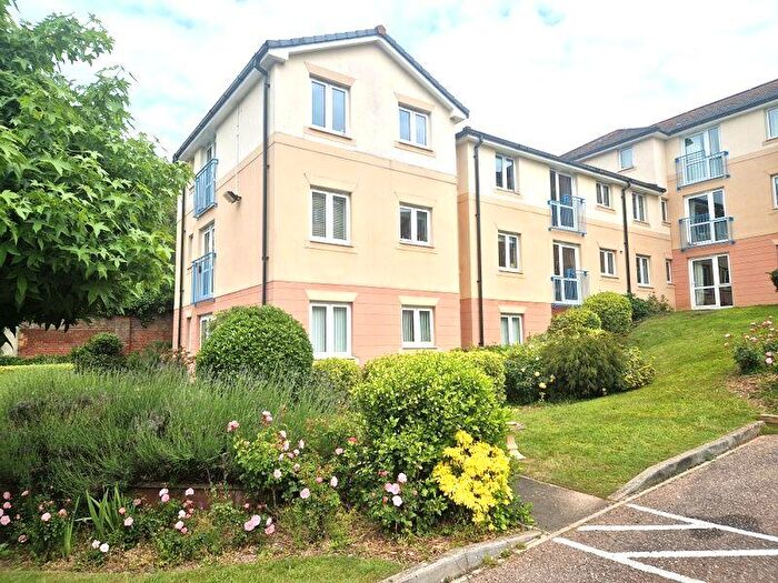 2 Bedroom Flat For Sale In Rolle Road, Exmouth, EX8
