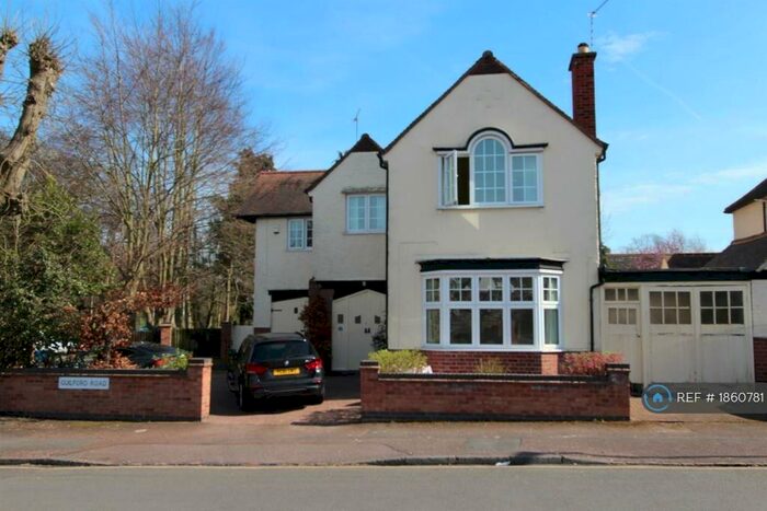 5 Bedroom Detached House To Rent In Stoughton Road, Leicester, LE2