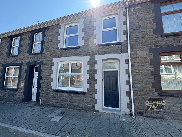 3 Bedroom Terraced House To Rent In Brynmair Road, Cwmaman, Aberdare, Rhondda Cynon Taff., CF44